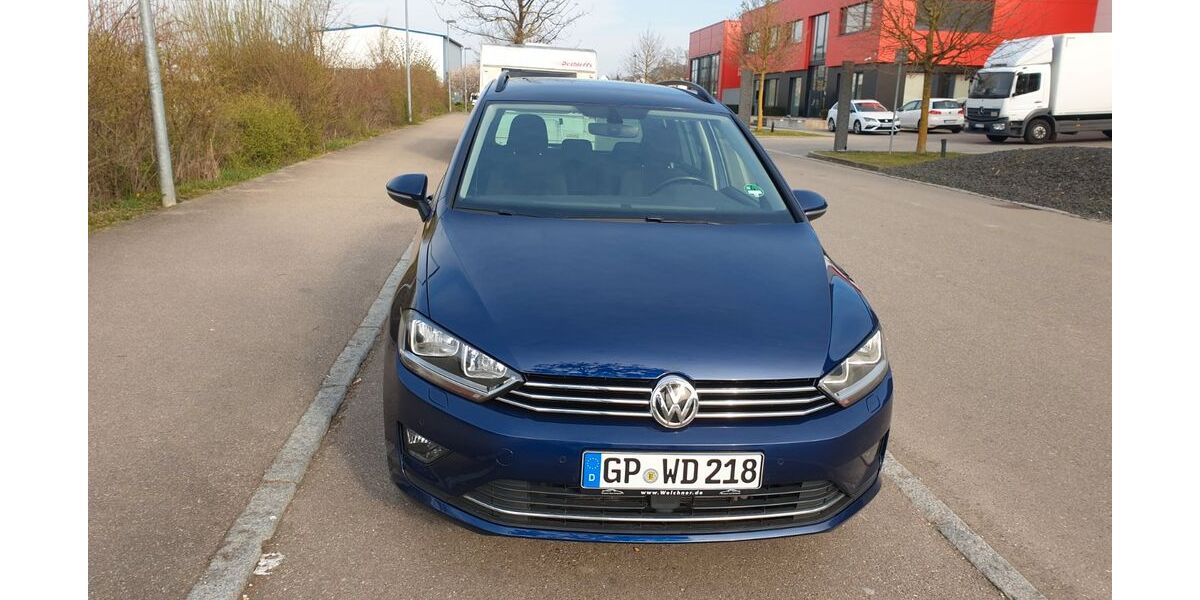 VW Golf Sportsvan 107.000 km 9.900 &euro; Uhingen 73066