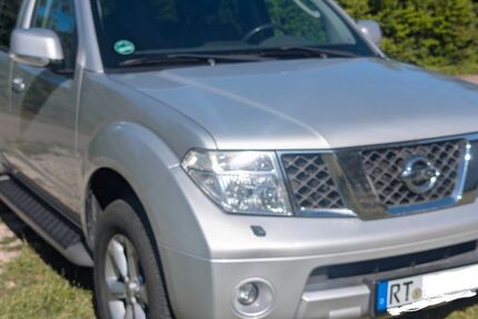 Nissan Pathfinder 238.576 km 11.000 &euro; Hülben 72584