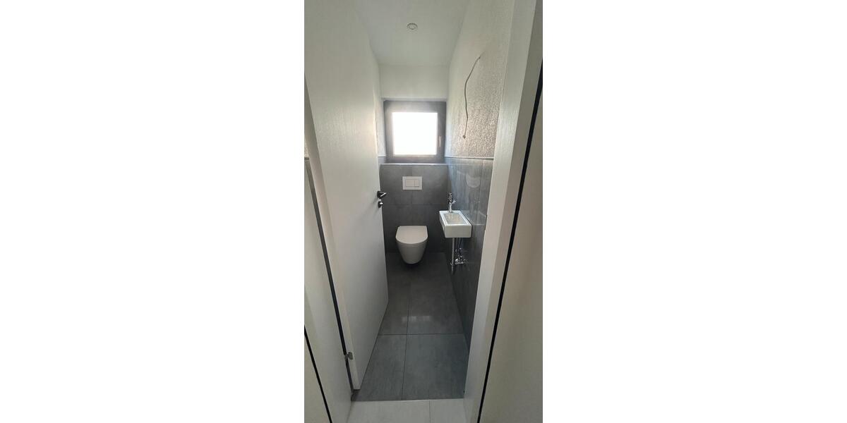 Erdgeschoßwohnung Weissach im Tal - 5 Zimmer, 132 m&sup2;, 1.630&euro; | Angebot:26020895