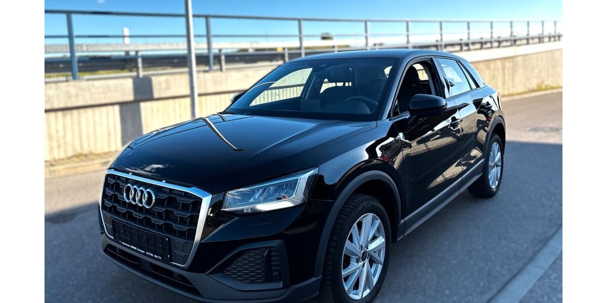 Audi Q2 63.000 km 25.000 &euro; Essingen­­­ 73457