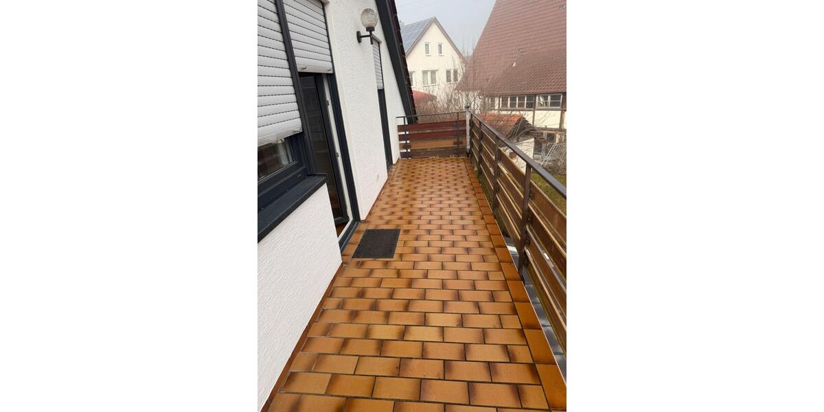 Etagenwohnung Kirchheim unter Teck - 4 Zimmer, 110 m&sup2;, 1.400&euro; | Angebot:25843405