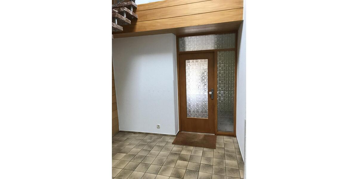 Etagenwohnung Gruibingen - 2.5 Zimmer, 87 m&sup2;, 690&euro; | Angebot:25746046