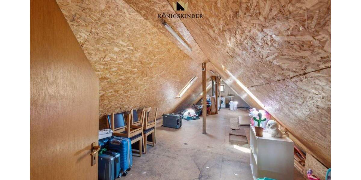 Mehrfamilienhaus, Wohnhaus Weinstadt Beutelsbach - 8 Zimmer, 269 m&sup2;, 930.000&euro; | Angebot:25676059