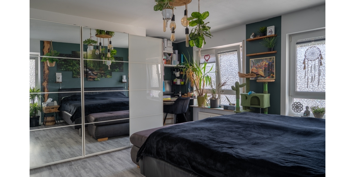 Großzügige Eckterrasse, Kamin & ruhiges Wohnen im 3-Familienhaus - 3.5 Remshalden | Angebot:27512031
