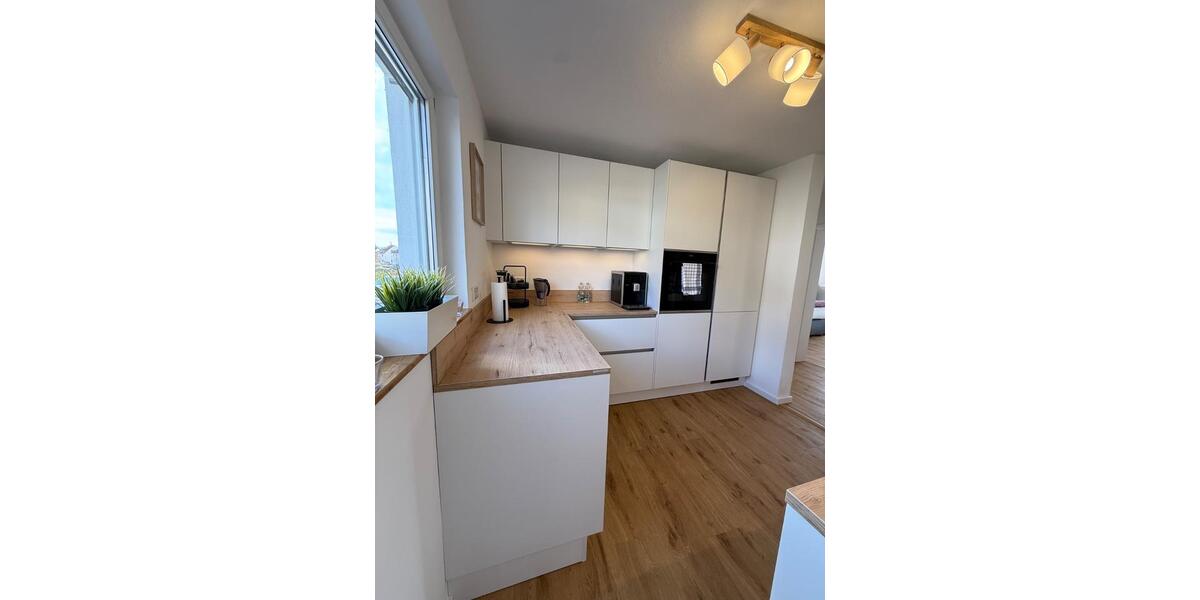 Erdgeschoßwohnung Weinstadt - 4 Zimmer, 85 m&sup2;, 2.000&euro; | Angebot:25944587