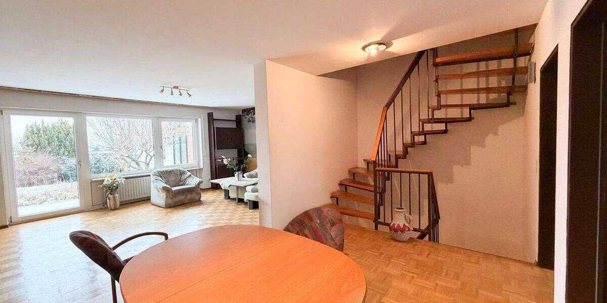 Reihenmittelhaus Plochingen - 4 Zimmer, 105 m&sup2;, 420.000&euro; | Angebot:25687305