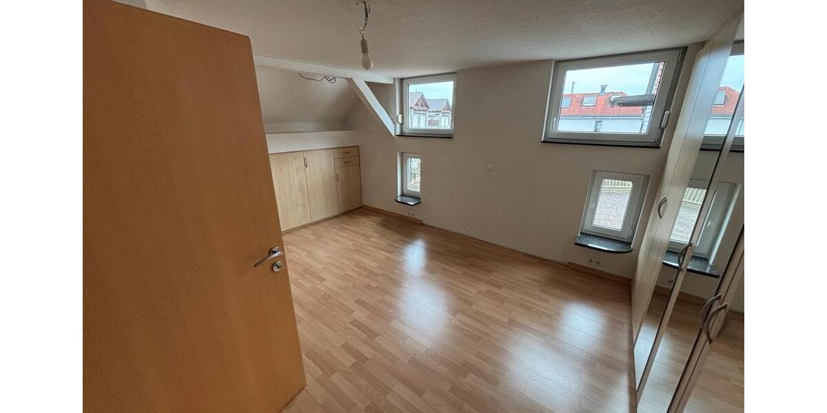 Maisonettenwohnung Deizisau - 3.5 Zimmer, 90 m&sup2;, 1.200&euro; | Angebot:26012926