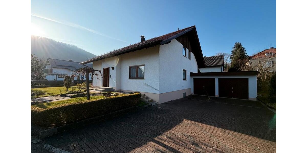 Mehrfamilienhaus, Wohnhaus Kuchen - 8 Zimmer, 171 m&sup2;, 699.000&euro; | Angebot:26038778