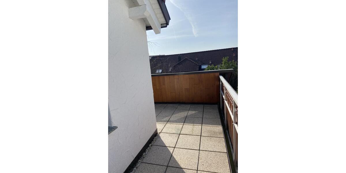 Dachgeschoßwohnung Winnenden - 3.5 Zimmer, 106 m&sup2;, 1.150&euro; | Angebot:25992753