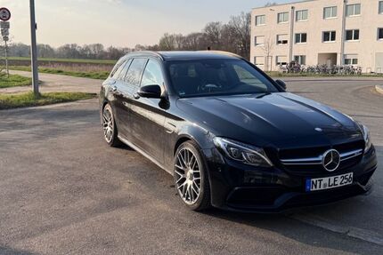 Mercedes-Benz C 63 AMG 113.000 km 37.000 &euro; Neuhausen 73765