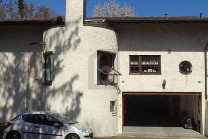 Haus Kirchheim unter Teck - 10 Zimmer, 385 m&sup2;, 890.000&euro; | Angebot:26074223