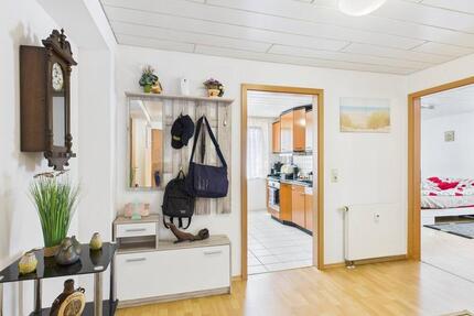 Wohnung Neuffen - 3 Zimmer, 86 m&sup2;, 1.050&euro; | Angebot:24491252