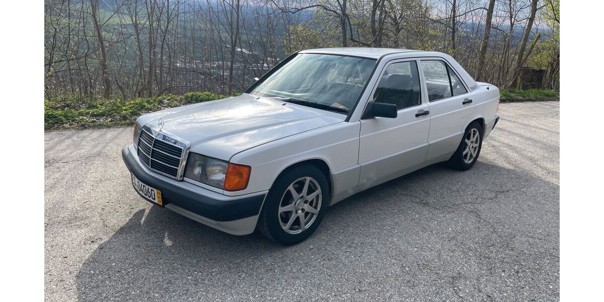 Mercedes-Benz 190 180.000 km 7.499 &euro; Kirchheim unter Teck 73230