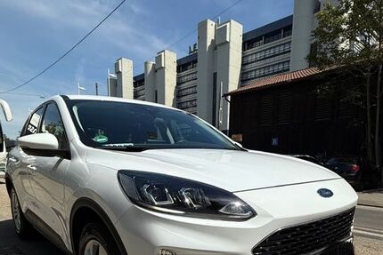 Ford Kuga 59.500 km 16.990 &euro; Esslingen am Neckar 73734