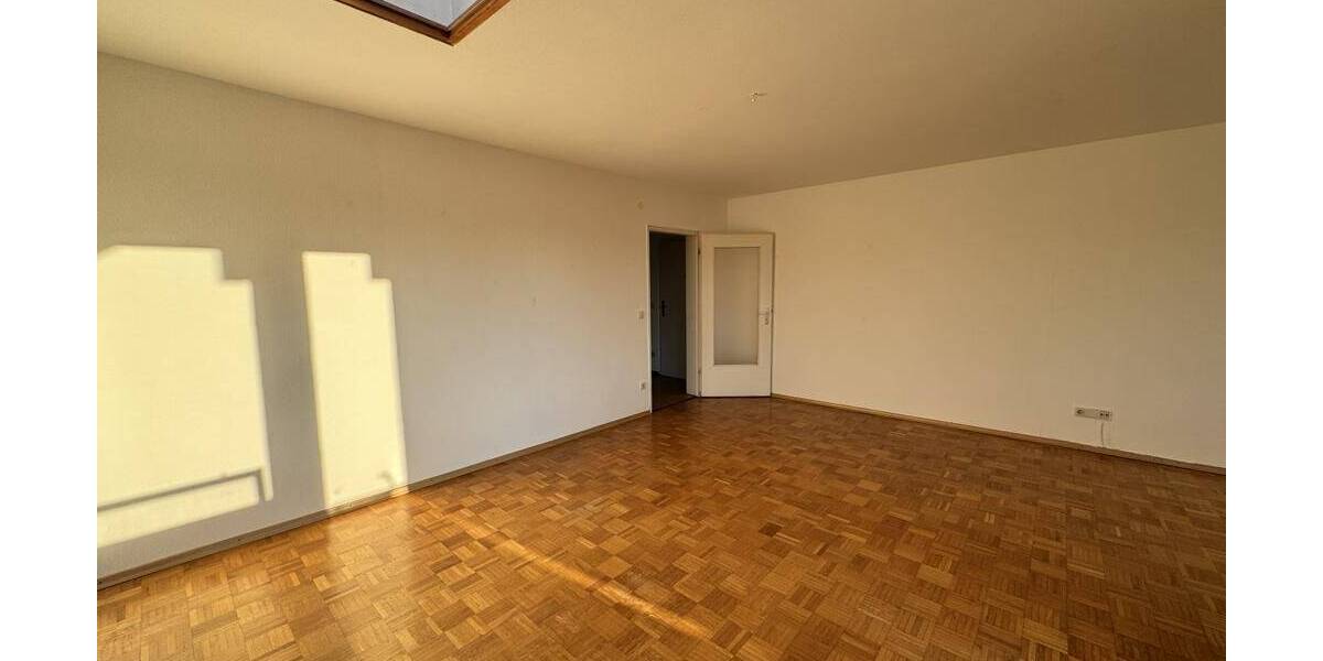 Etagenwohnung Kirchheim unter Teck Kirchheim - 2 Zimmer, 57 m&sup2;, 200.000&euro; | Angebot:25699698