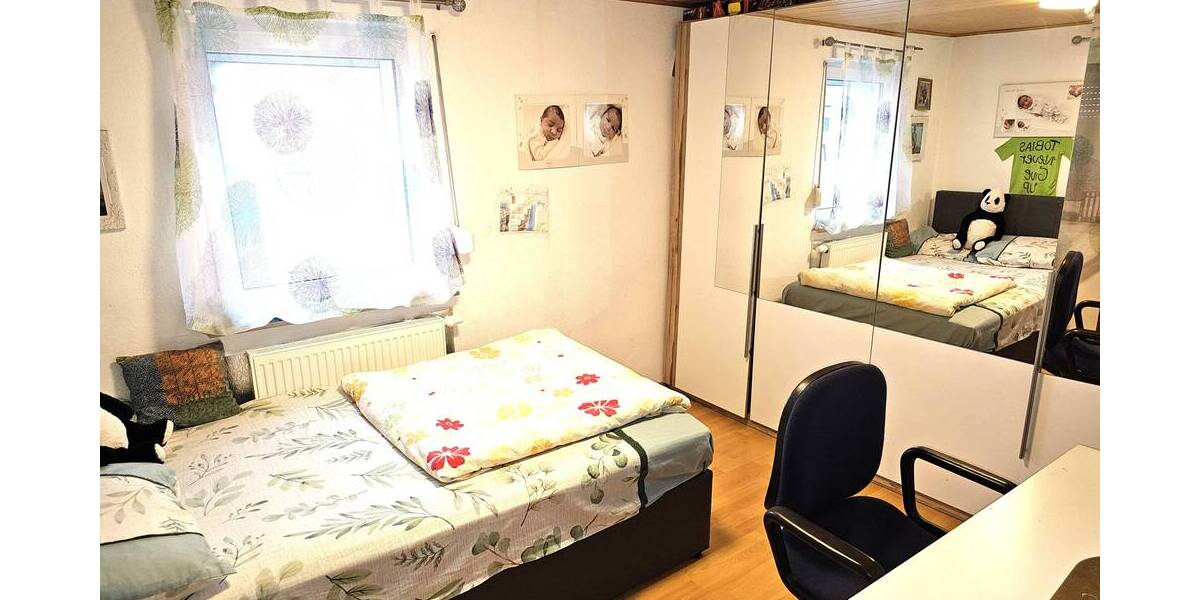 Einfamilienhaus Laichingen Feldstetten - 7 Zimmer, 202 m&sup2;, 299.000&euro; | Angebot:25695096