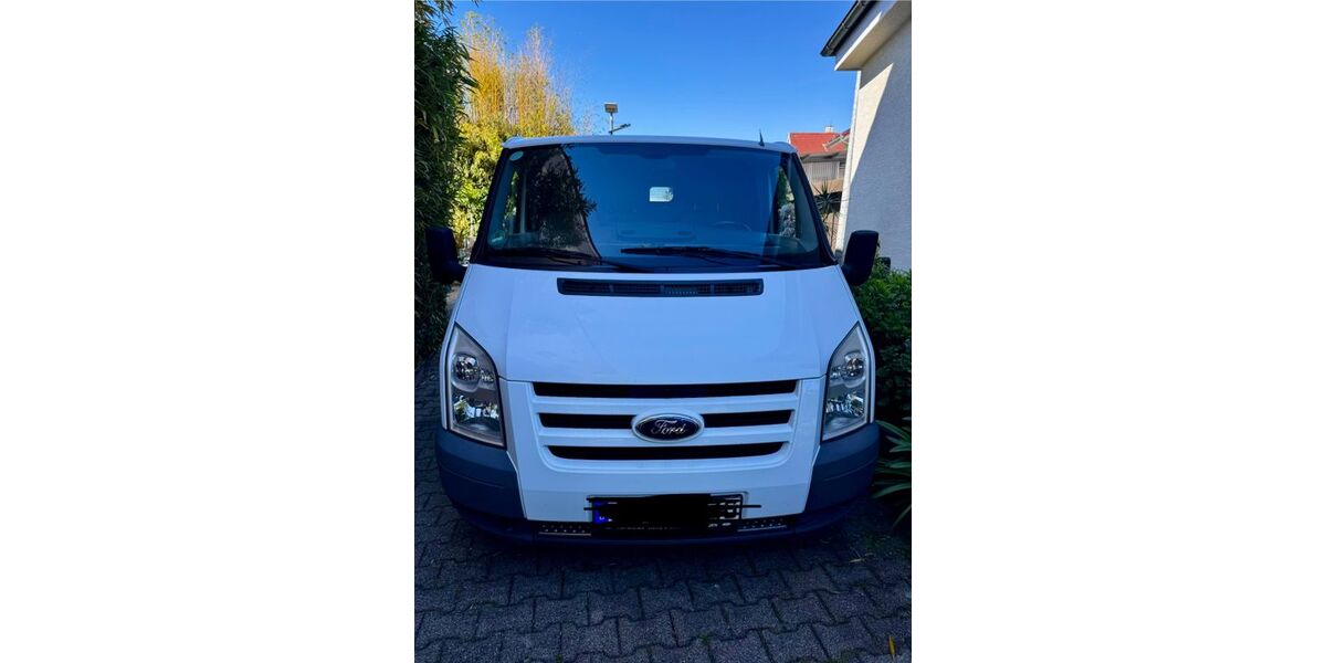 Ford Transit 122.000 km 2.299 &euro; Salach 73084