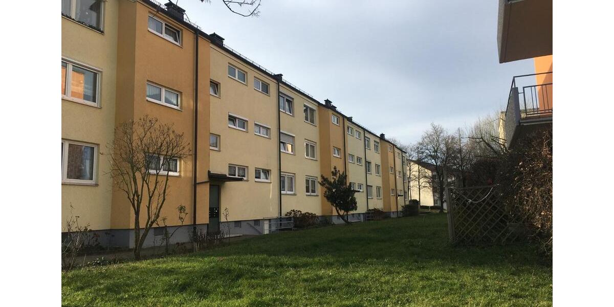 Etagenwohnung Göppingen Bruckwasen - 3 Zimmer, 66 m&sup2;, 600&euro; | Angebot:25638375