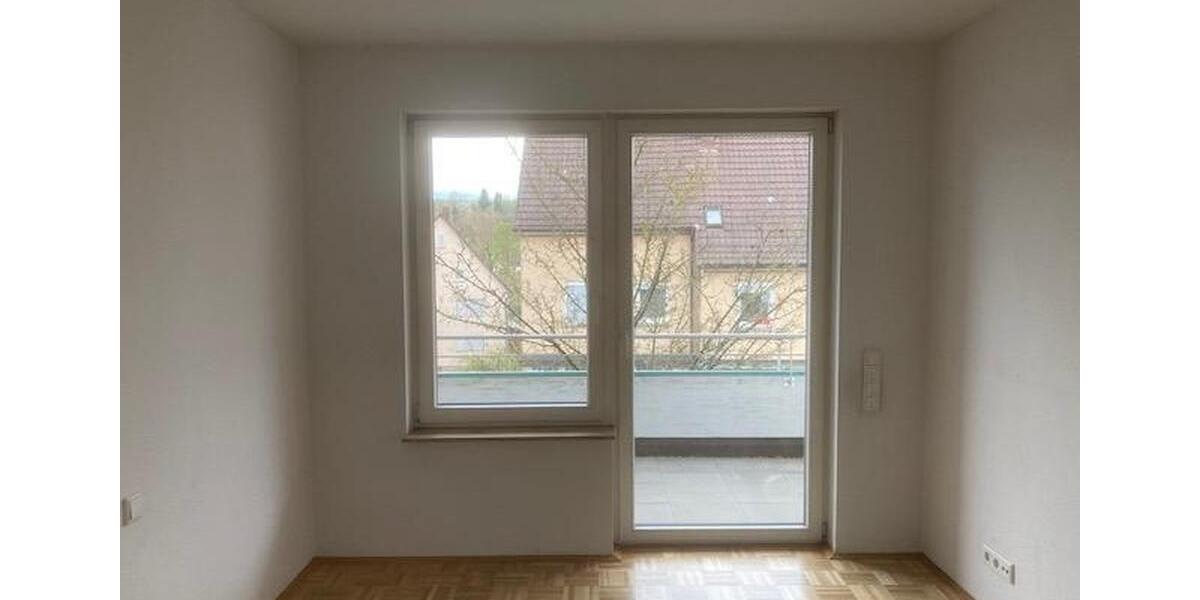 Etagenwohnung Nürtingen - 2.5 Zimmer, 63 m&sup2;, 690&euro; | Angebot:25867036