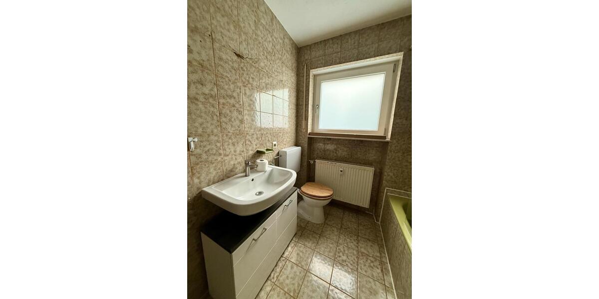 Einfamilienhaus Heuchlingen - 7.5 Zimmer, 197 m&sup2;, 540.000&euro; | Angebot:25637085