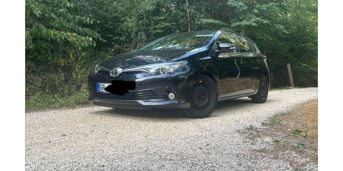 Toyota Auris 164.000 km 7.237 &euro; Göppingen 73037