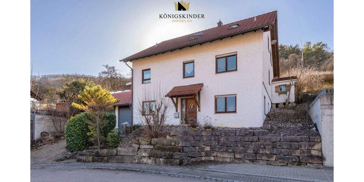 Einfamilienhaus Gruibingen - 8 Zimmer, 223 m&sup2;, 579.000&euro; | Angebot:25680029