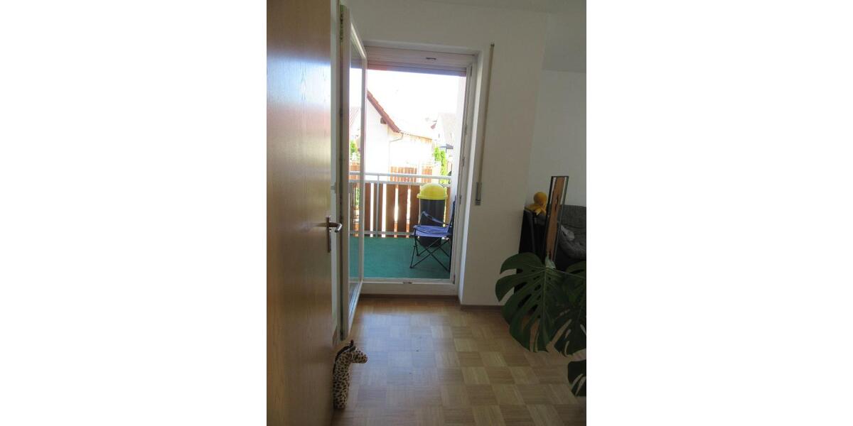Provisionsfrei* Doppelhaushälfte mit zwei separaten Wohneinheiten, Stellplätzen, Balkon und Terrasse - Zweifamilienhaus Göppingen Faurndau | Angebot:26961593