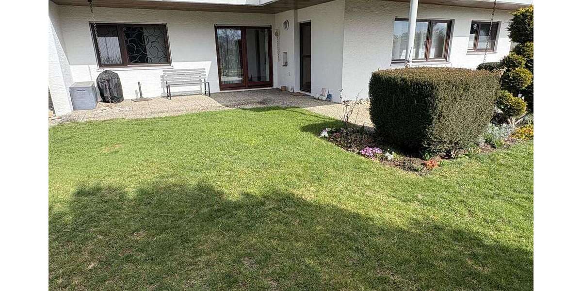 Etagenwohnung Böbingen an der Rems - 4.5 Zimmer, 94 m&sup2;, 1.000&euro; | Angebot:25874424