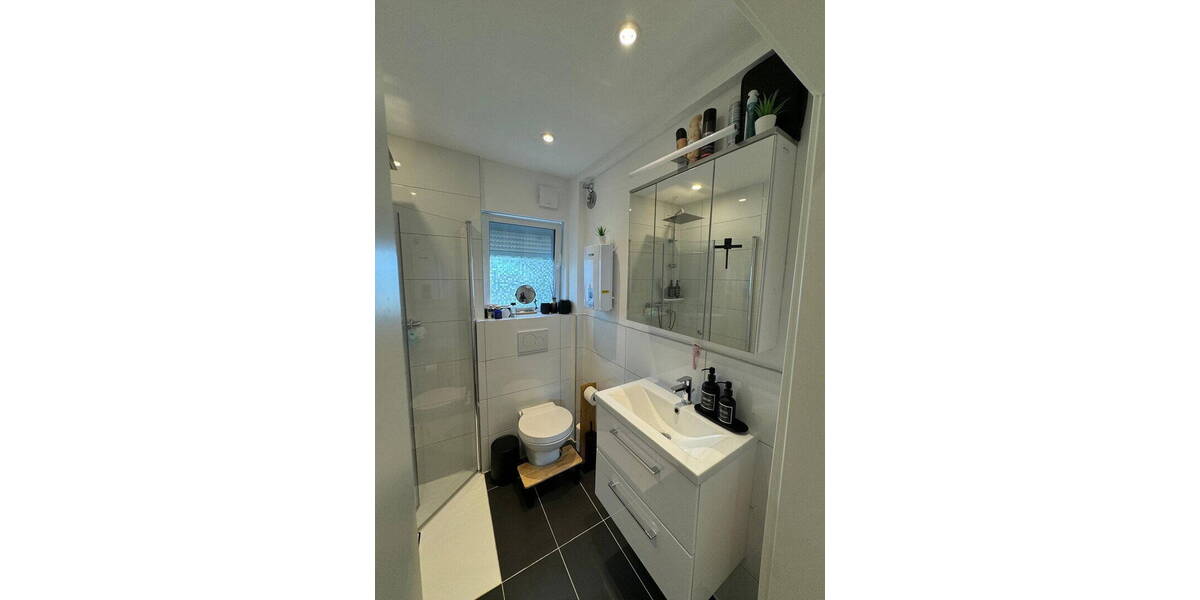 Etagenwohnung Kernen Rommelshausen - 3 Zimmer, 61 m&sup2;, 870&euro; | Angebot:26080768