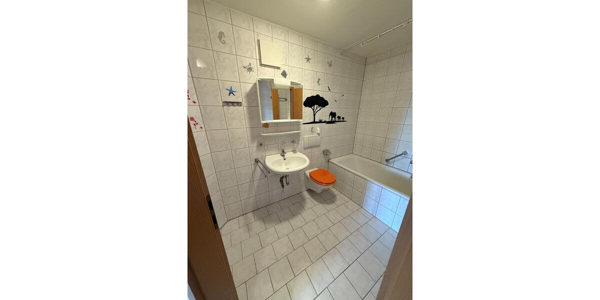 Etagenwohnung Eislingen (Fils) - 3.5 Zimmer, 81 m&sup2;, 1.050&euro; | Angebot:25100863