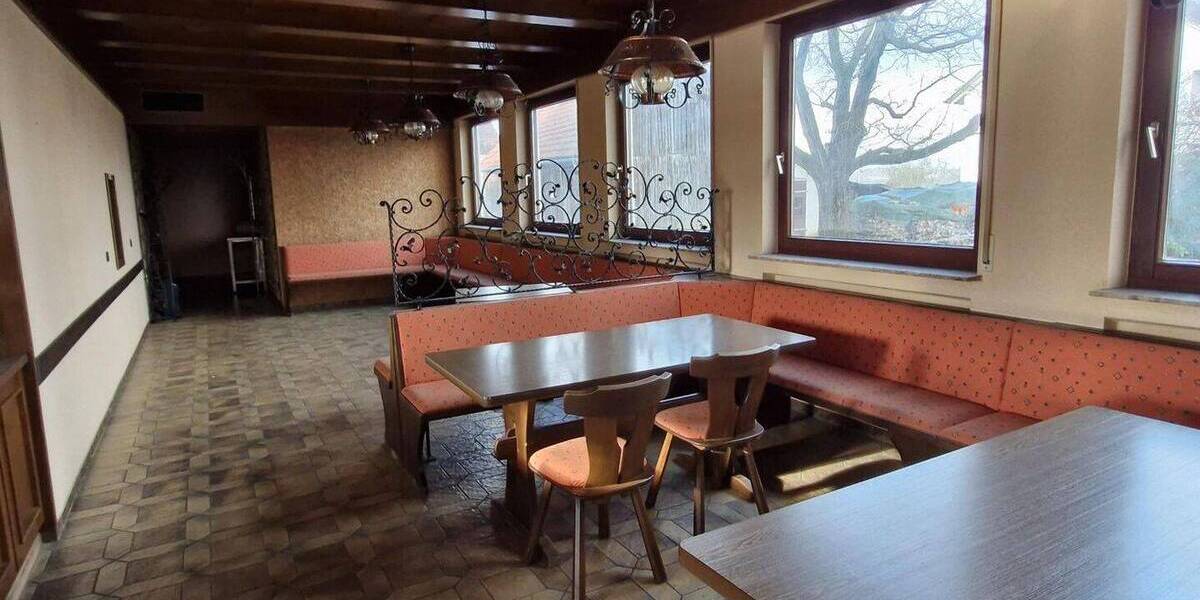 Einfamilienhaus Nürtingen Raidwangen - 9 Zimmer, 213 m&sup2;, 649.000&euro; | Angebot:25707777