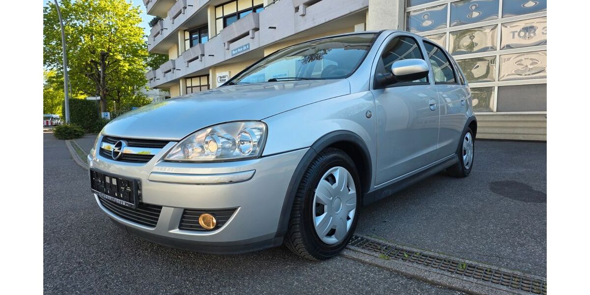 Opel Corsa 69.069 km 1.999 &euro; Fellbach 70736