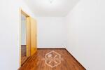 Etagenwohnung Schorndorf - 3 Zimmer, 64 m&sup2;, 750&euro; | Angebot:26004776