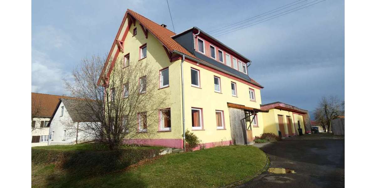 Einfamilienhaus Geislingen - 9 Zimmer, 286 m&sup2;, 399.000&euro; | Angebot:18764416