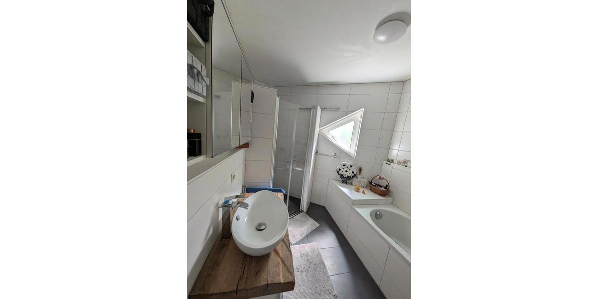 Erdgeschoßwohnung Göppingen Bruckwasen - 4 Zimmer, 108 m&sup2;, 320.000&euro; | Angebot:27261721