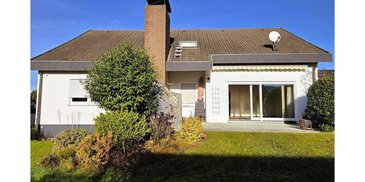 Mehrfamilienhaus, Wohnhaus Böbingen - 6 Zimmer, 209 m&sup2;, 659.000&euro; | Angebot:25853975