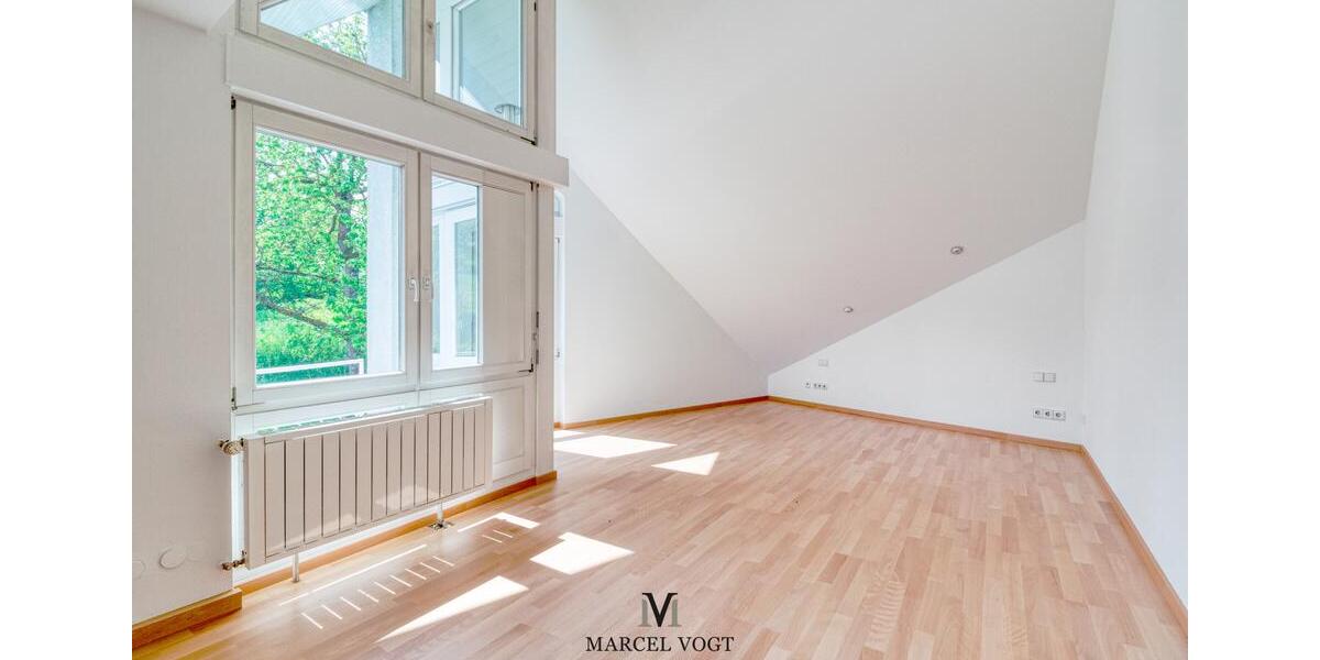 Einfamilienhaus Nürtingen - 7 Zimmer, 175 m&sup2;, 2.500&euro; | Angebot:26646125