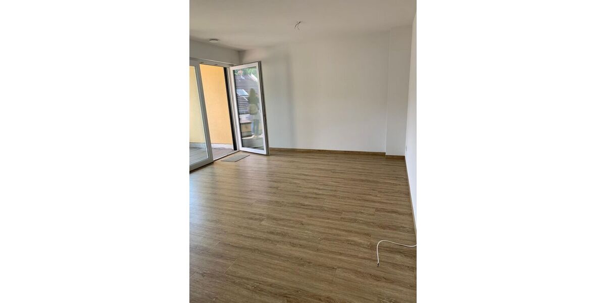 Moderne 2-Zimmerwohnung mit Küche & Fußbodenheizung in zentraler Lage - Etagenwohnung Plochingen Stumpenhof | Angebot:27438331
