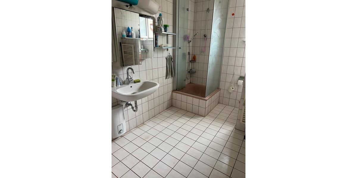 Etagenwohnung Eislingen (Fils) - 4 Zimmer, 110 m&sup2;, 1.500&euro; | Angebot:26018607