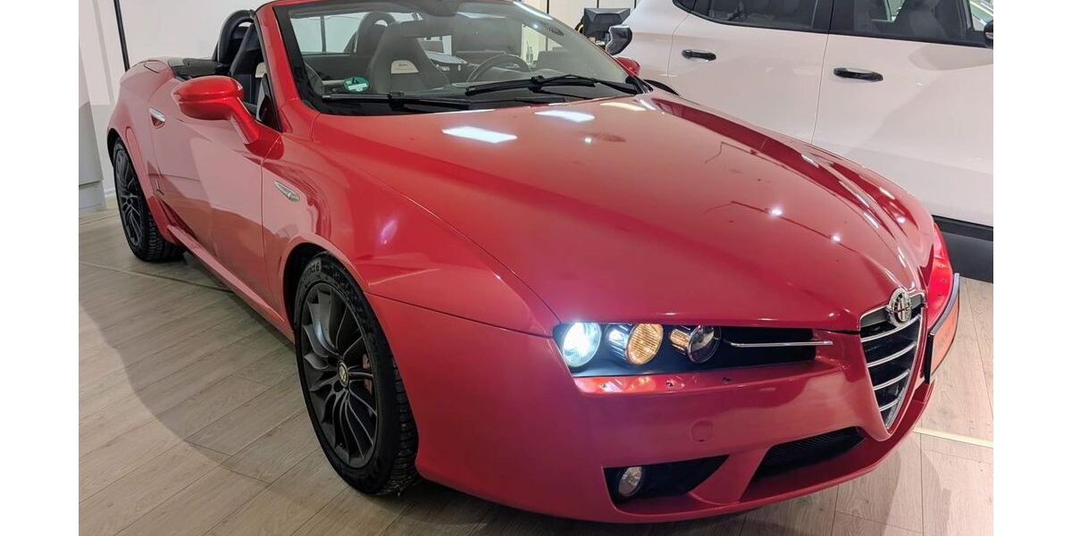 Alfa Romeo Spider 146.900 km 19.900 &euro; Esslingen am Neckar 73733