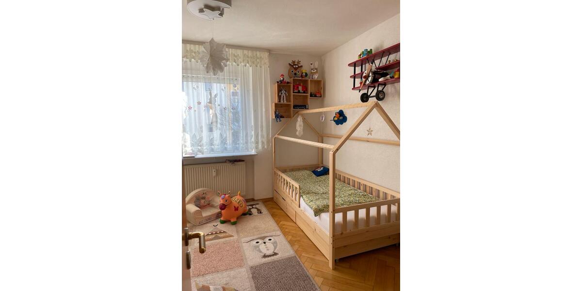 Etagenwohnung Göppingen Bruckwasen - 3 Zimmer, 98 m&sup2;, 260.000&euro; | Angebot:27231726