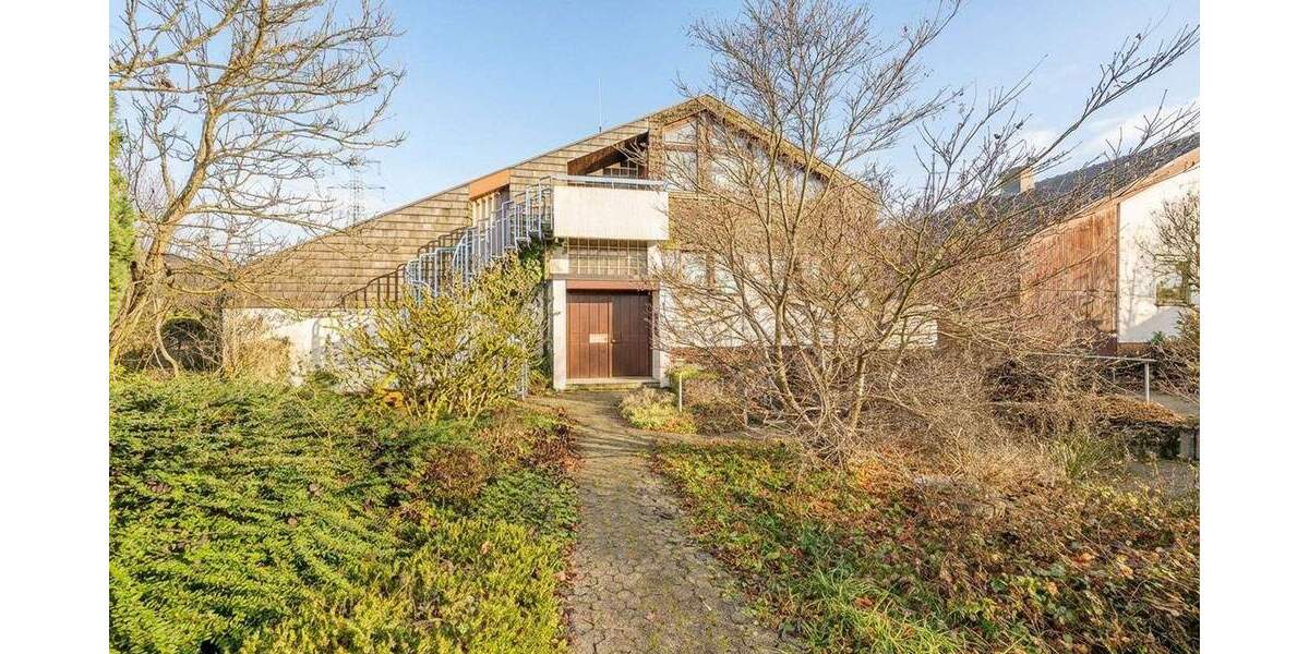 Einfamilienhaus Nürtingen - 7 Zimmer, 282 m&sup2;, 949.000&euro; | Angebot:25671696