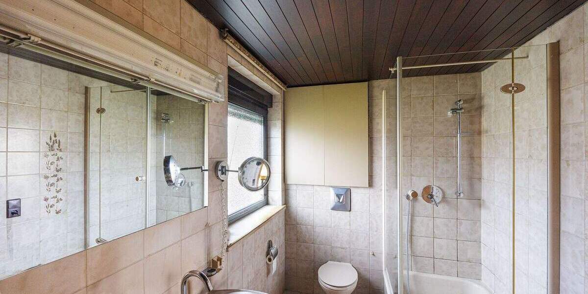 Mehrfamilienhaus, Wohnhaus Korb - 9 Zimmer, 205 m&sup2;, 495.000&euro; | Angebot:25697955