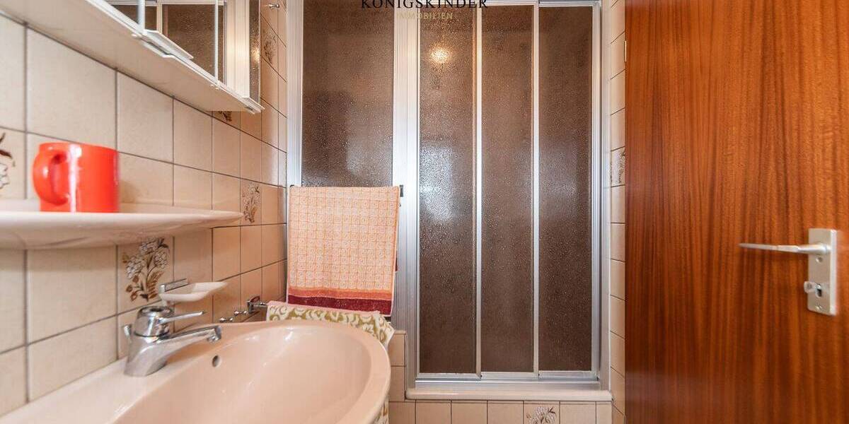 Einfamilienhaus Ebersbach an der Fils Ebersbach - 6 Zimmer, 276 m&sup2;, 499.000&euro; | Angebot:26672572
