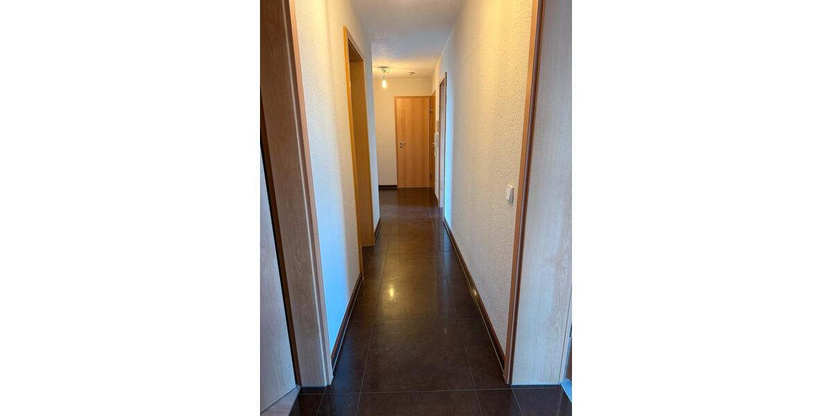 Etagenwohnung Schwäbisch Gmünd Bargau - 4 Zimmer, 93 m&sup2;, 265.000&euro; | Angebot:25456903