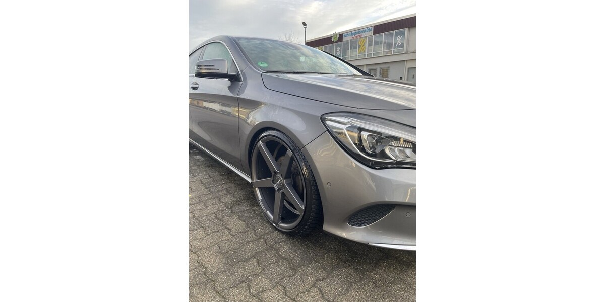 Mercedes-Benz CLA Shooting Brake 155.500 km 18.900 &euro; Uhingen 73066