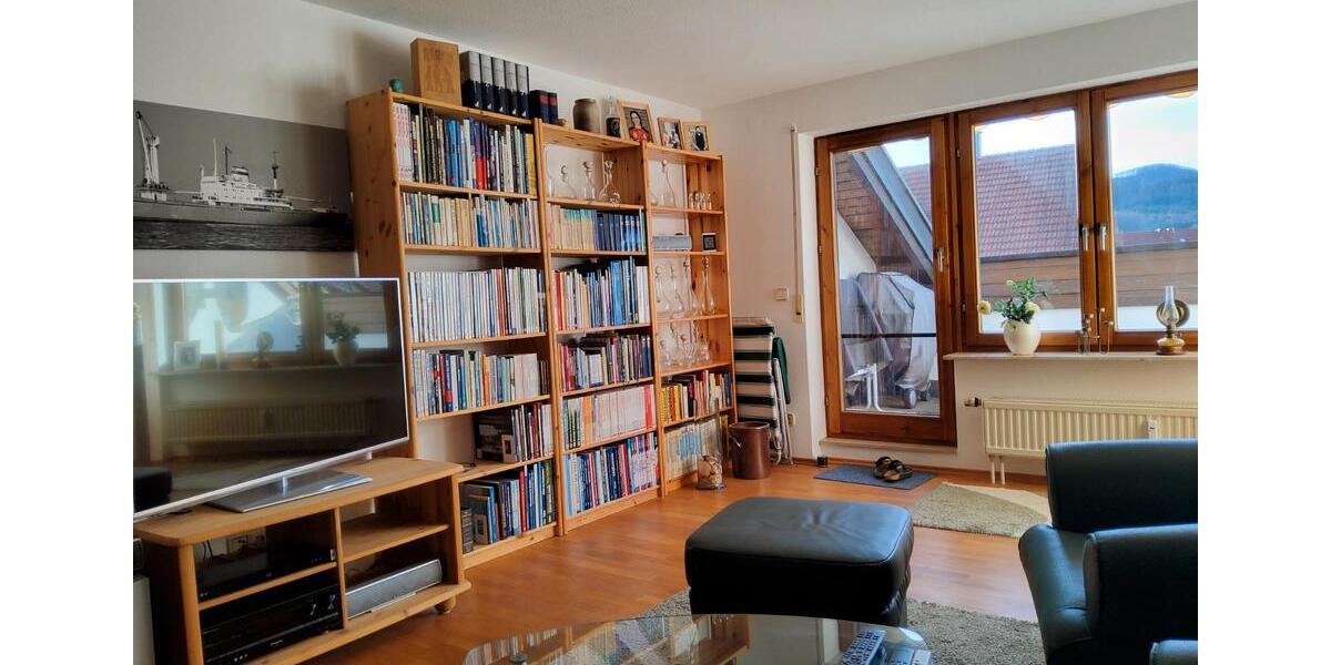 Dachgeschoßwohnung Bad Boll - 3 Zimmer, 76 m&sup2;, 299.000&euro; | Angebot:26972559