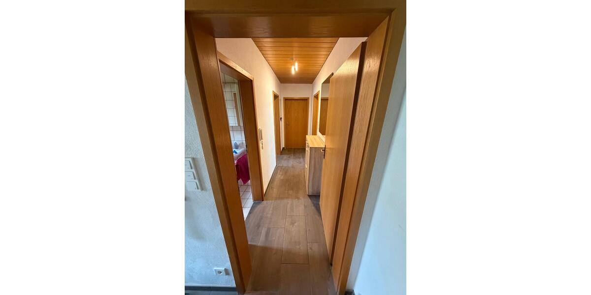 Etagenwohnung Esslingen am Neckar Pliensauvorstadt - 3 Zimmer, 57 m&sup2;, 1.400&euro; | Angebot:26615313