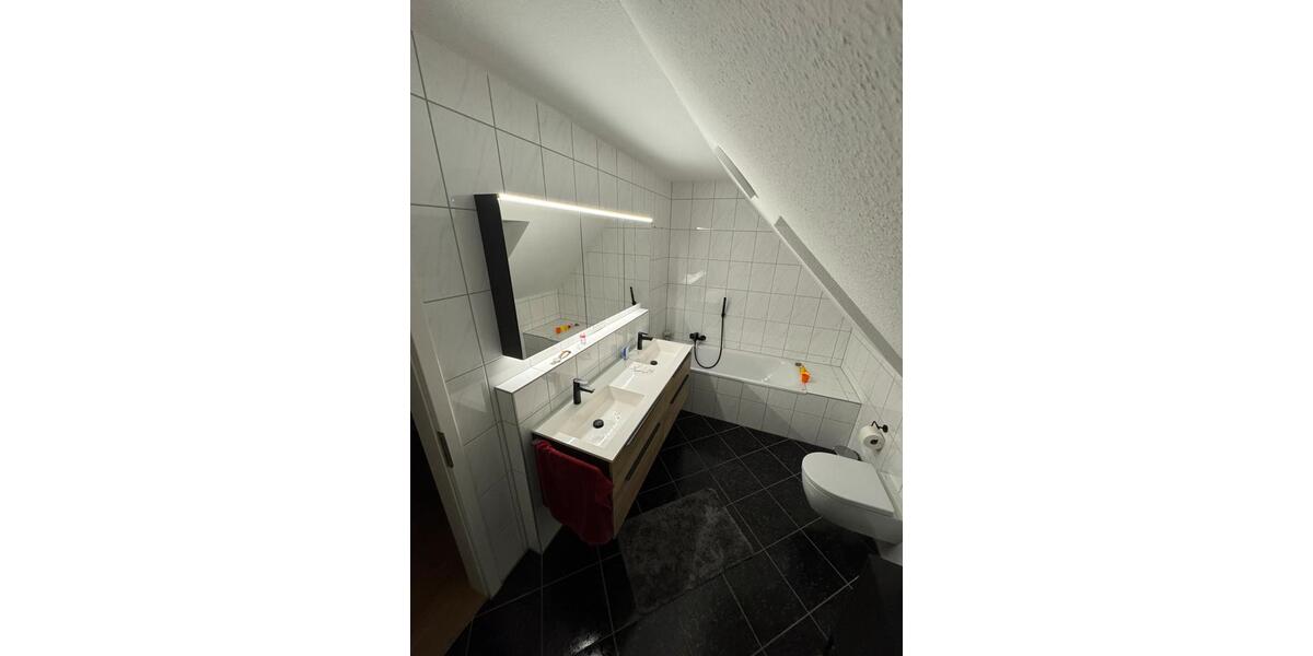 Maisonettenwohnung Neuhausen auf den Fildern - 4.5 Zimmer, 104 m&sup2;, 520.000&euro; | Angebot:25299402