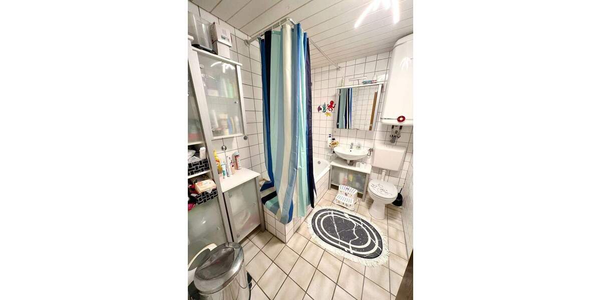 Reihenmittelhaus Albershausen - 6 Zimmer, 175 m&sup2;, 445.000&euro; | Angebot:25696188